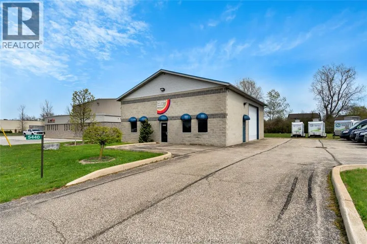 5440 DICOCCO COURT, Tecumseh, Ontario N0R1L0