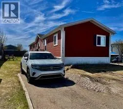 145 Caouette Crest, Fort McMurray, Alberta T9K2H5
