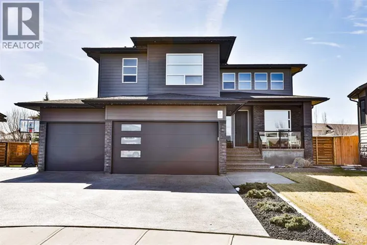 218 Stonecrest Bay W, Lethbridge, Alberta T1K5N7