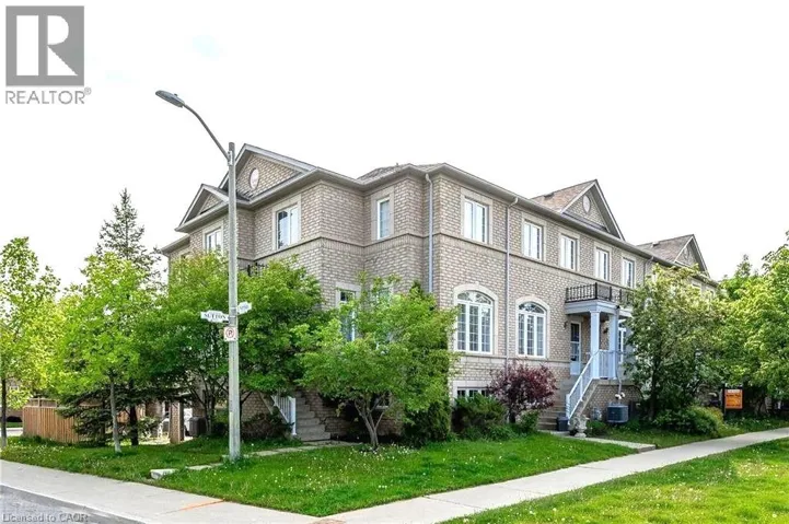 2367 SUTTON Drive, Burlington, Ontario L7L6Y6