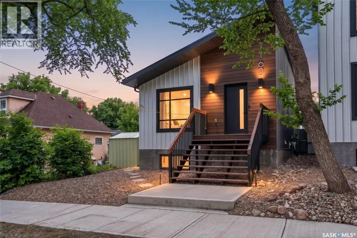 1160 Willow AVENUE, Moose Jaw, Saskatchewan S6H1G8