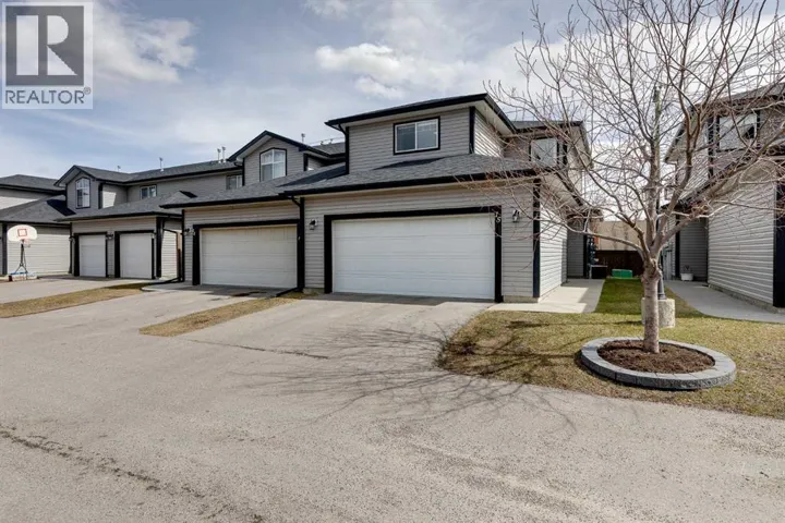 15, 102 Canoe Square SW, Airdrie, Alberta T4B2Z1