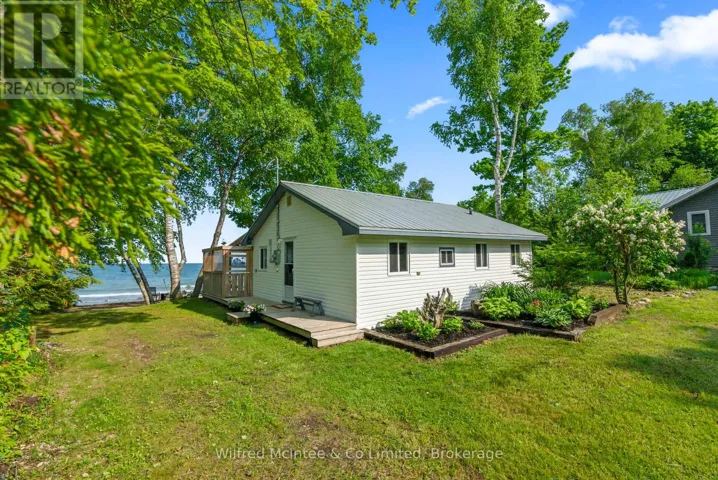 415 BRUCE ROAD 13, Native Leased Lands, Ontario N0H2L0