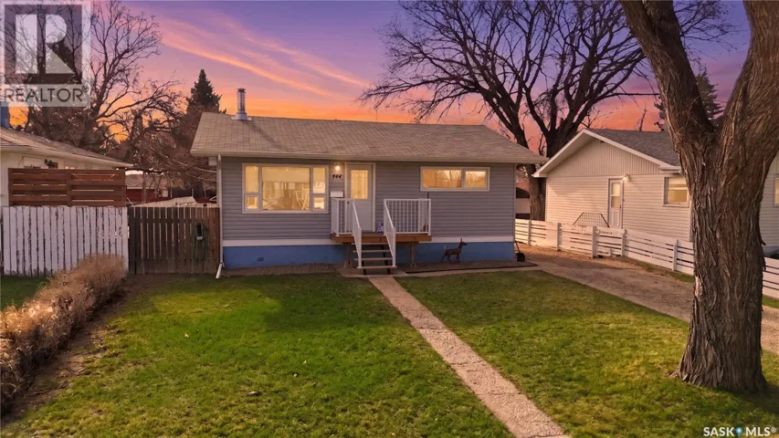 444 5th AVENUE SE, Swift Current, Saskatchewan S9H3N4