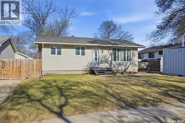 74 Osborne CRESCENT, Regina, Saskatchewan S4R5J1