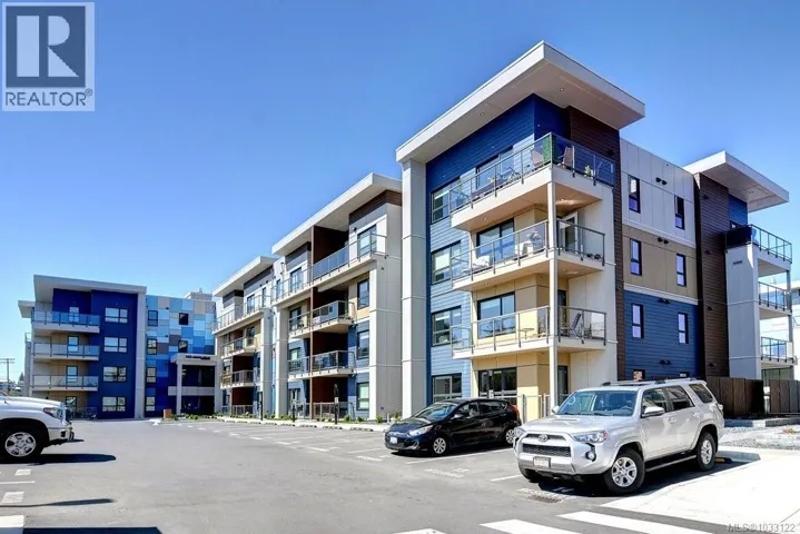 313 140 Jensen Ave, Parksville, British Columbia V9P0H7