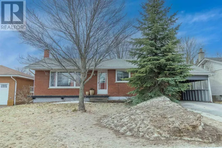 523 McNabb ST, Sault Ste. Marie, Ontario P6B1Z5