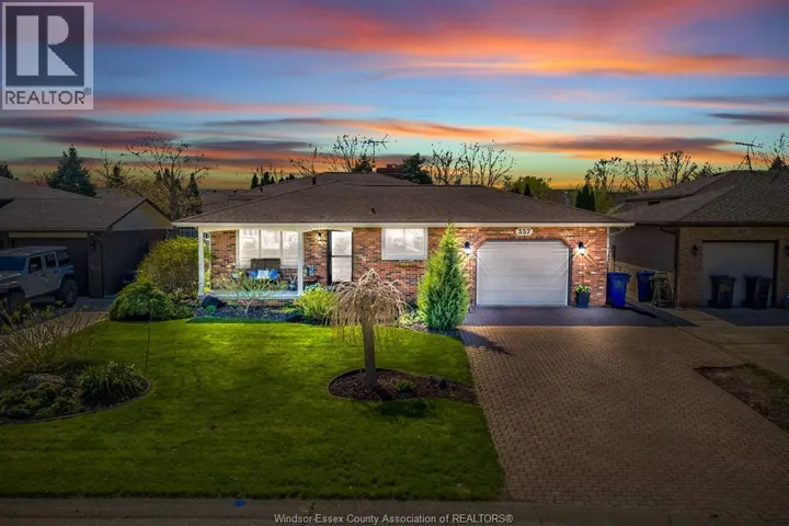 357 GAUTHIER, Tecumseh, Ontario N8N2W3