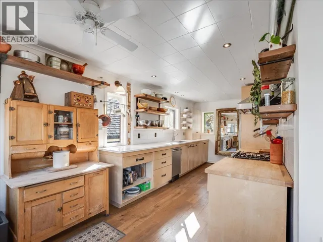 519 Carbonate Street, Nelson, British Columbia V1L4P4