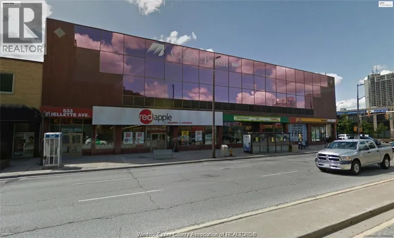 633 OUELLETTE Unit# 303, Windsor, Ontario N9A4J4