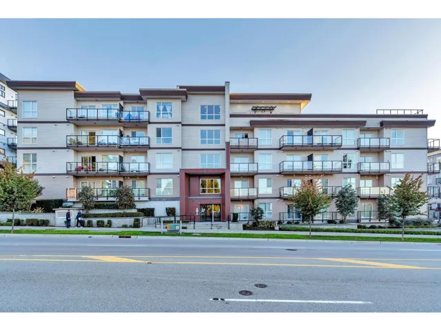 221 13768 108 AVENUE, Surrey, British Columbia V3T0L9