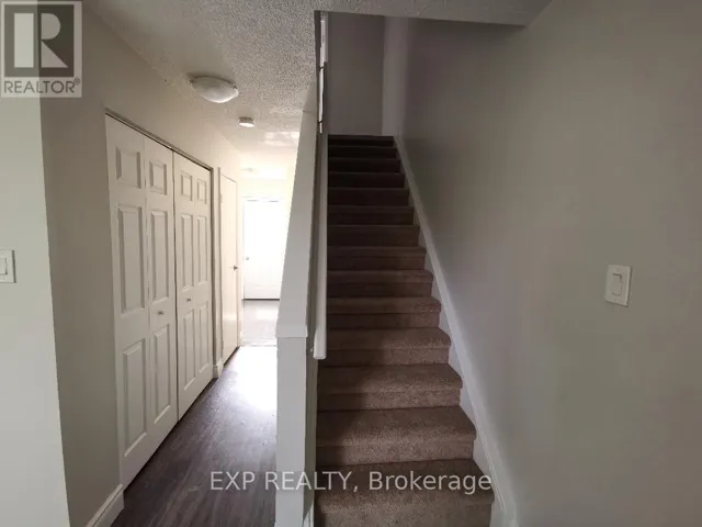 5 - 550 SECOND STREET, London East (East H), Ontario N5V3S3