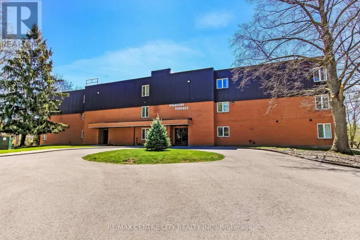 11 - 125 ELM STREET, St. Thomas, Ontario N5R1H9