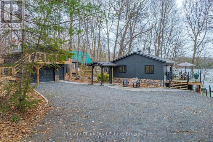 305 SALMON LAKE ROAD, Seguin, Ontario P2A0B2