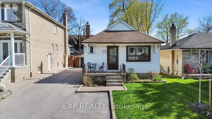 1223 GLENCAIRN AVENUE, Toronto (Yorkdale-Glen Park), Ontario M6B2B6