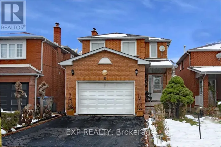8 FAYWOOD DRIVE, Brampton (Fletcher's West), Ontario L6Y4K3