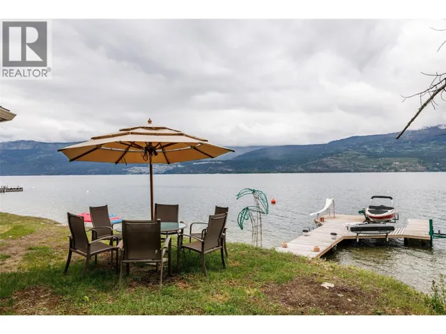 17824 Juniper Cove Road, Lake Country, British Columbia V4V1B8