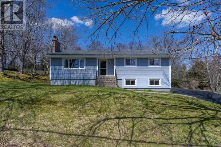 33 Rosewood Avenue, Timberlea, Nova Scotia B3T1C6