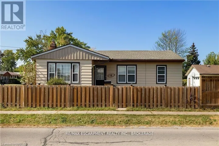 12 FERNDALE AVENUE, St. Catharines (Secord Woods), Ontario L2P1V3
