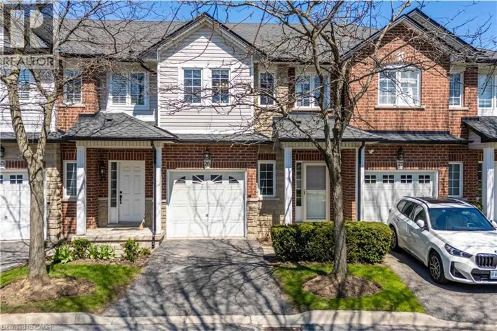 232 STONEHENGE Drive Unit# 26, Ancaster, Ontario L9K1R5