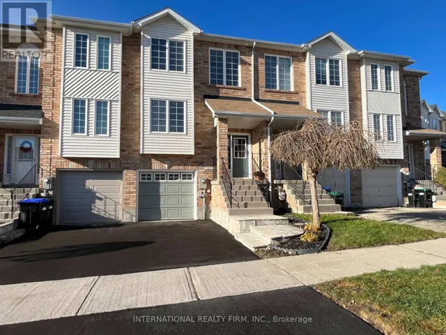 44 NATALE COURT, Bradford West Gwillimbury (Bradford), Ontario L3Z3B1