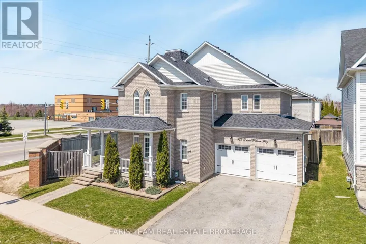 135 PRINCE WILLIAM WAY, Barrie (Innis-Shore), Ontario L4M7H6