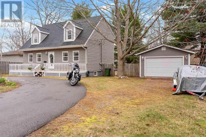 994 Aurora Crescent, Greenwood, Nova Scotia B0P0A3