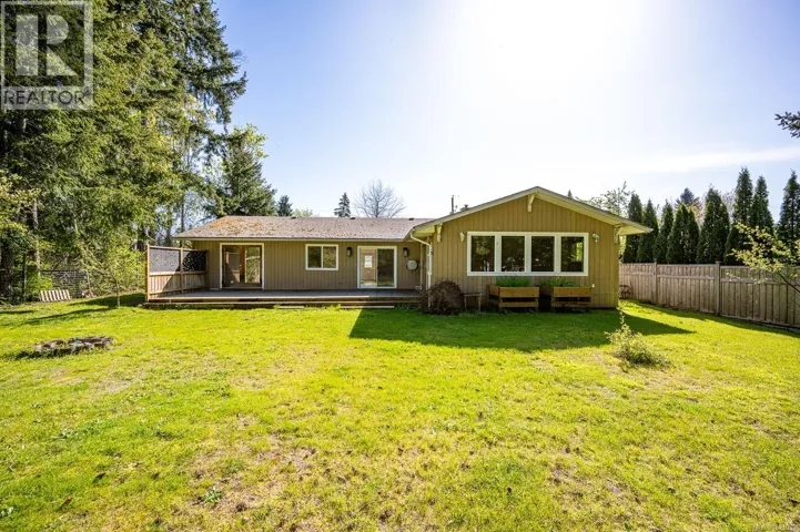 8987 McLarey Ave, Black Creek, British Columbia V9J1A2