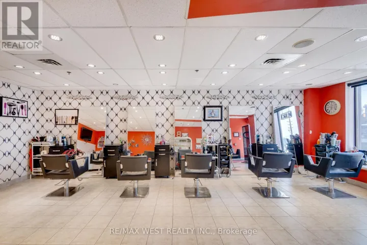 1B - 1102 CENTRE STREET, Vaughan (Beverley Glen), Ontario L4J3M8