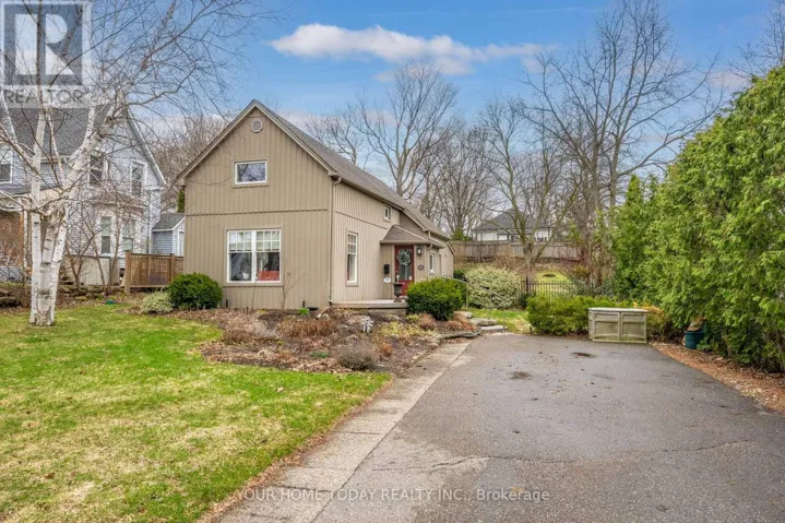 36 QUEEN STREET, Halton Hills (Georgetown), Ontario L7G2E6