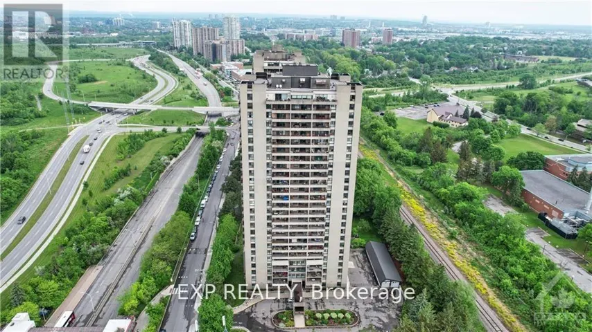 906 - 1785 FROBISHER LANE, Ottawa, Ontario K1G3T7