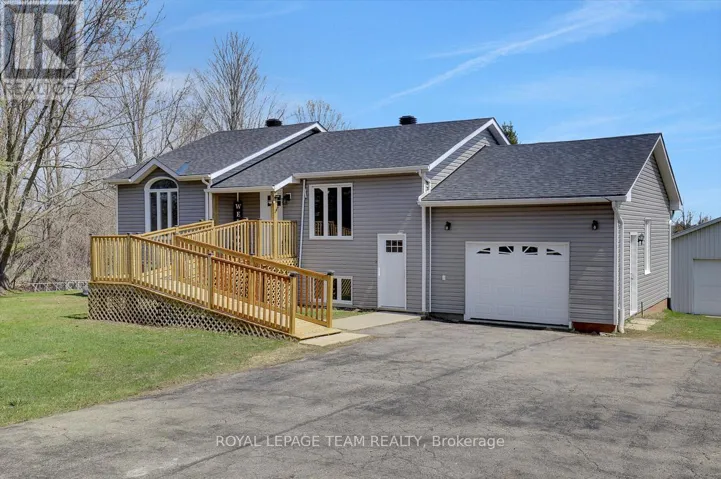 8055 COUNTY RD. 44 ROAD, Edwardsburgh/Cardinal, Ontario K0E1X0