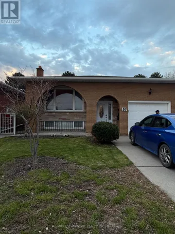UPPER - 10 FAIRINGTON CRESCENT, Hamilton (Kentley), Ontario L8E3N4