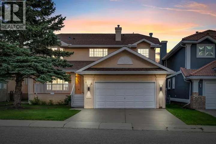 208 Coral Shores Bay NE, Calgary, Alberta T3J3J6