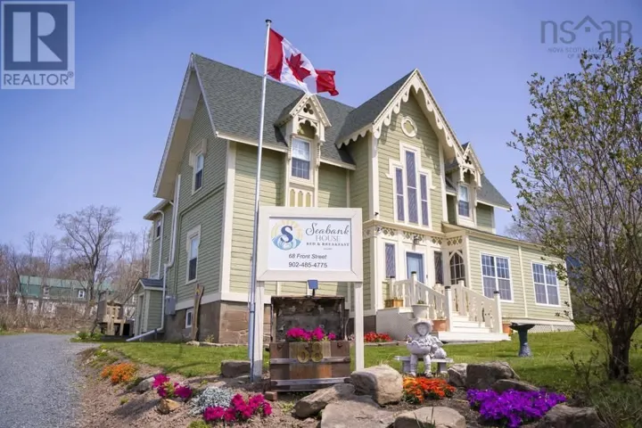 68 Front Street, Pictou, Nova Scotia B0K1H0