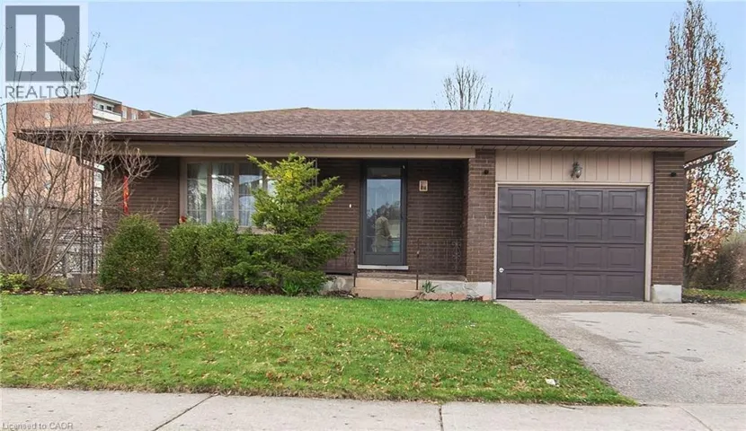 42 TUPPER Crescent, Kitchener, Ontario N2B2X9