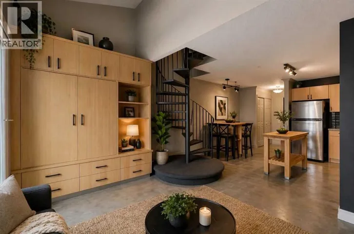 303, 1811 34 Avenue SW, Calgary, Alberta T2T2B9