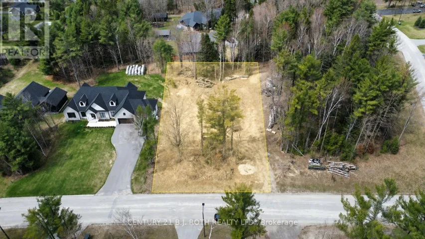 35 MARNI LANE, Springwater, Ontario L0L2K0