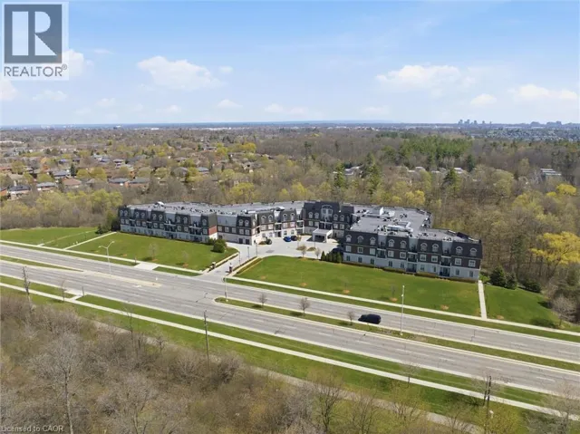 2300 UPPER MIDDLE Road W Unit# 304, Oakville, Ontario L6M0T4