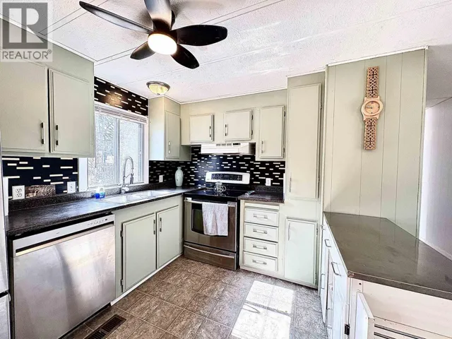 3952 DIAMOND DRIVE, Prince George, British Columbia V2K3M4