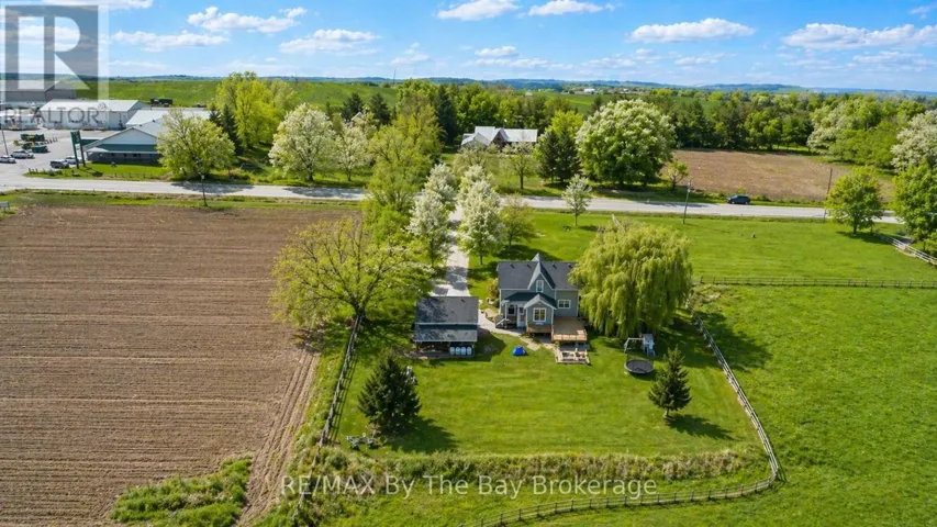1595 COUNTY 42 ROAD, Clearview, Ontario L0M1S0