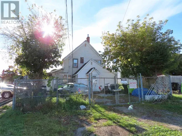 282-284 Wellington ST, Sault Ste Marie, Ontario P6A1H7
