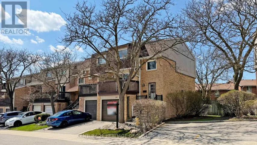 14 DUNKELD WAY, Markham (Royal Orchard), Ontario L3T4Y9