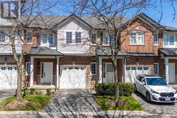 26 - 232 STONEHENGE DRIVE, Hamilton (Meadowlands), Ontario L9K1R5
