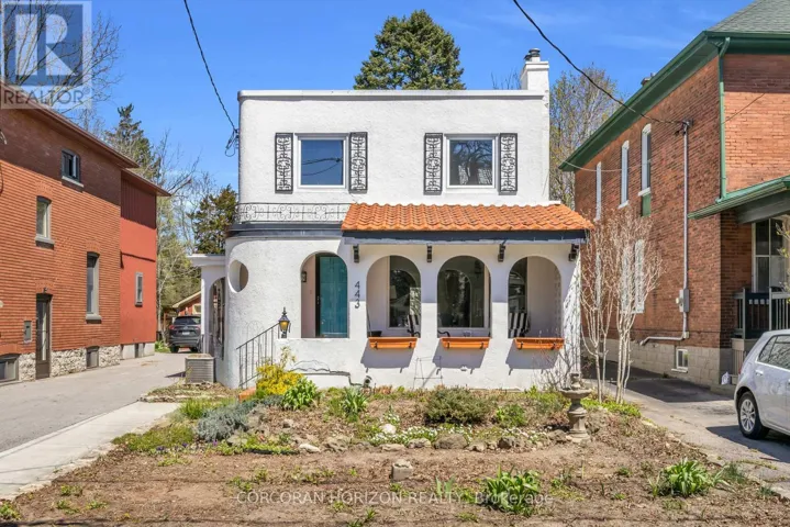 443 DUKE STREET, Waterloo, Ontario N3H3S9