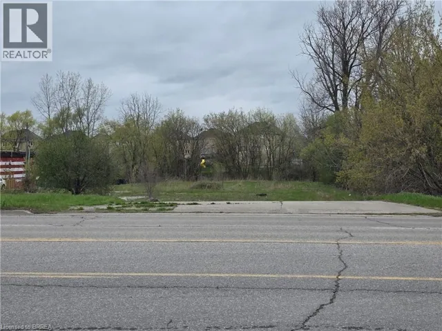 1158 COLBORNE Street E, Brantford, Ontario N3T5M1