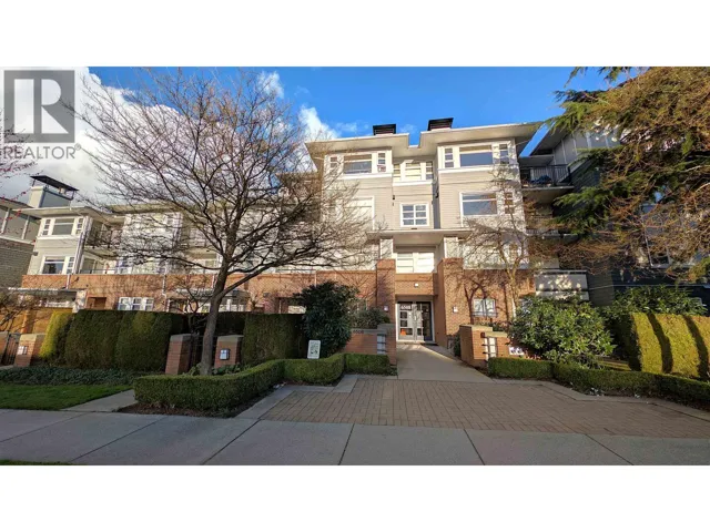 305 6508 DENBIGH AVENUE, Burnaby, British Columbia V5H4W6