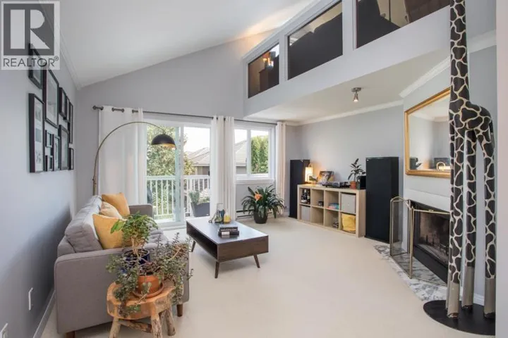 4 6360 LYNAS LANE, Richmond, British Columbia V7C5C9