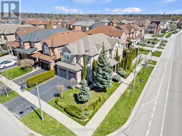 200 MILLER DRIVE, Halton Hills (Georgetown), Ontario L7G6N3