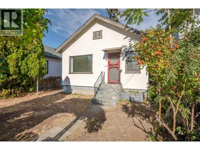 363 Nanaimo Avenue W, Penticton, British Columbia V2A1N8